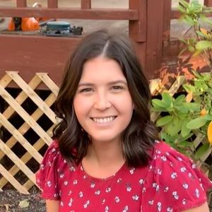 Meet your Posher, Andrea